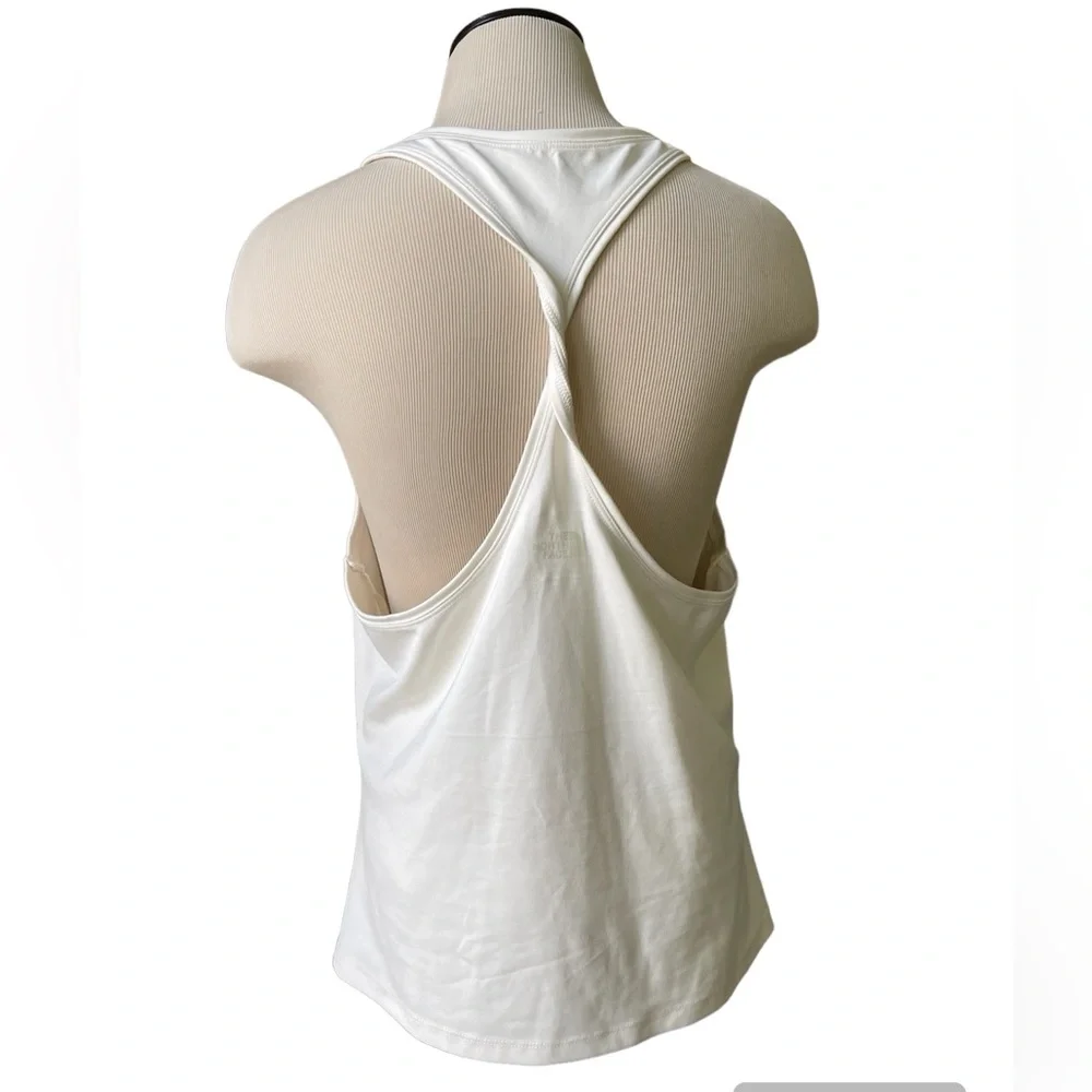 THE NORTH FACE Dune Sky Performance Tank Moisture Wicking Off White NWOT Medium - Picture 2 of 12